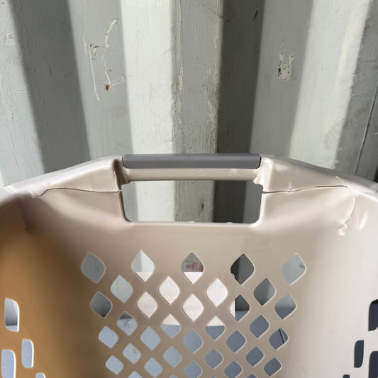 2.1bu Lamper Gray - Brightroom™: Plastic Clothes Hamper with Built-In Handles, Open-Top, 1 Compartment, 19.55 Capacity