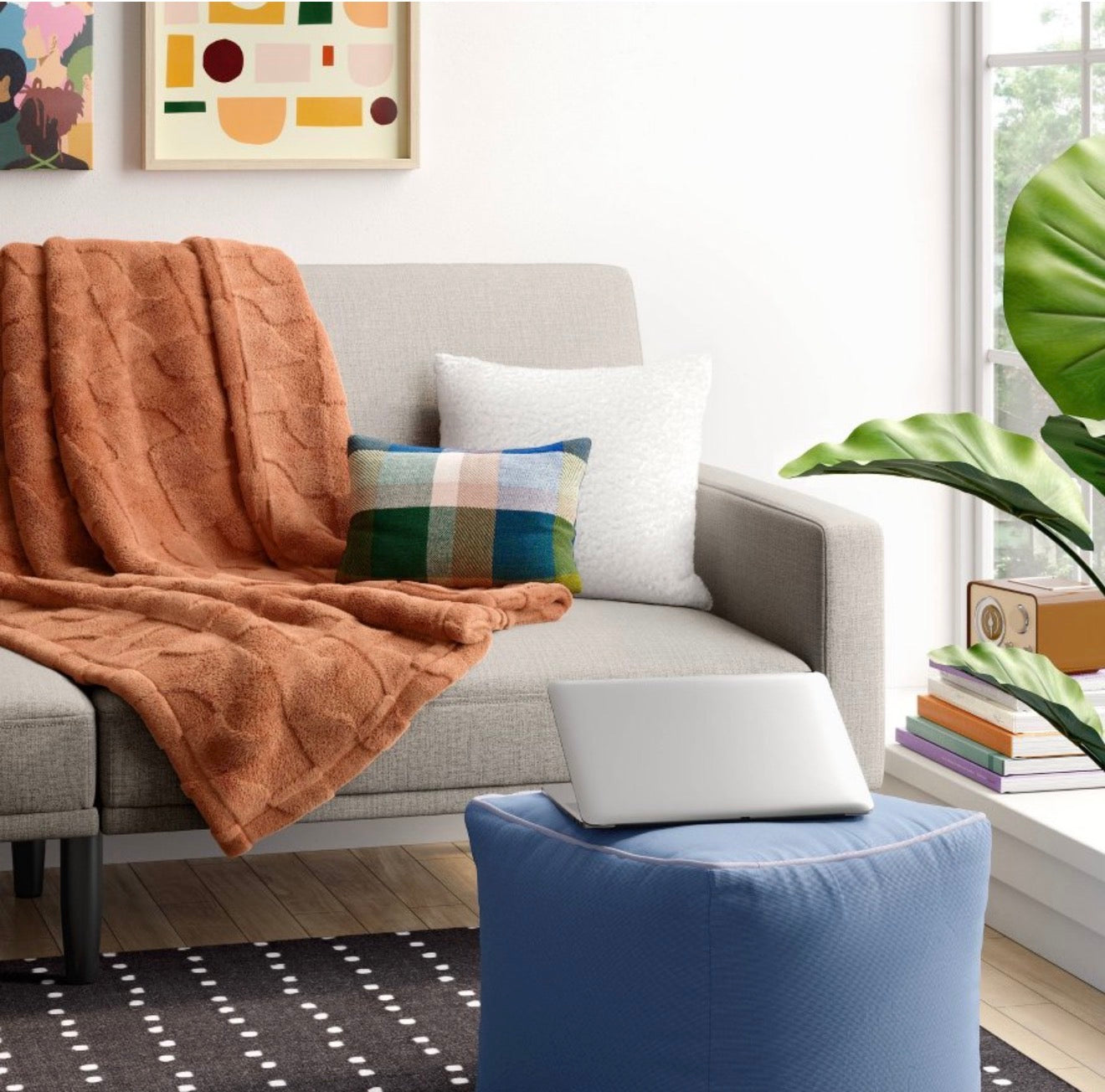 Geometric Jacquard Faux Shearling Throw Blanket - Room Essentials™