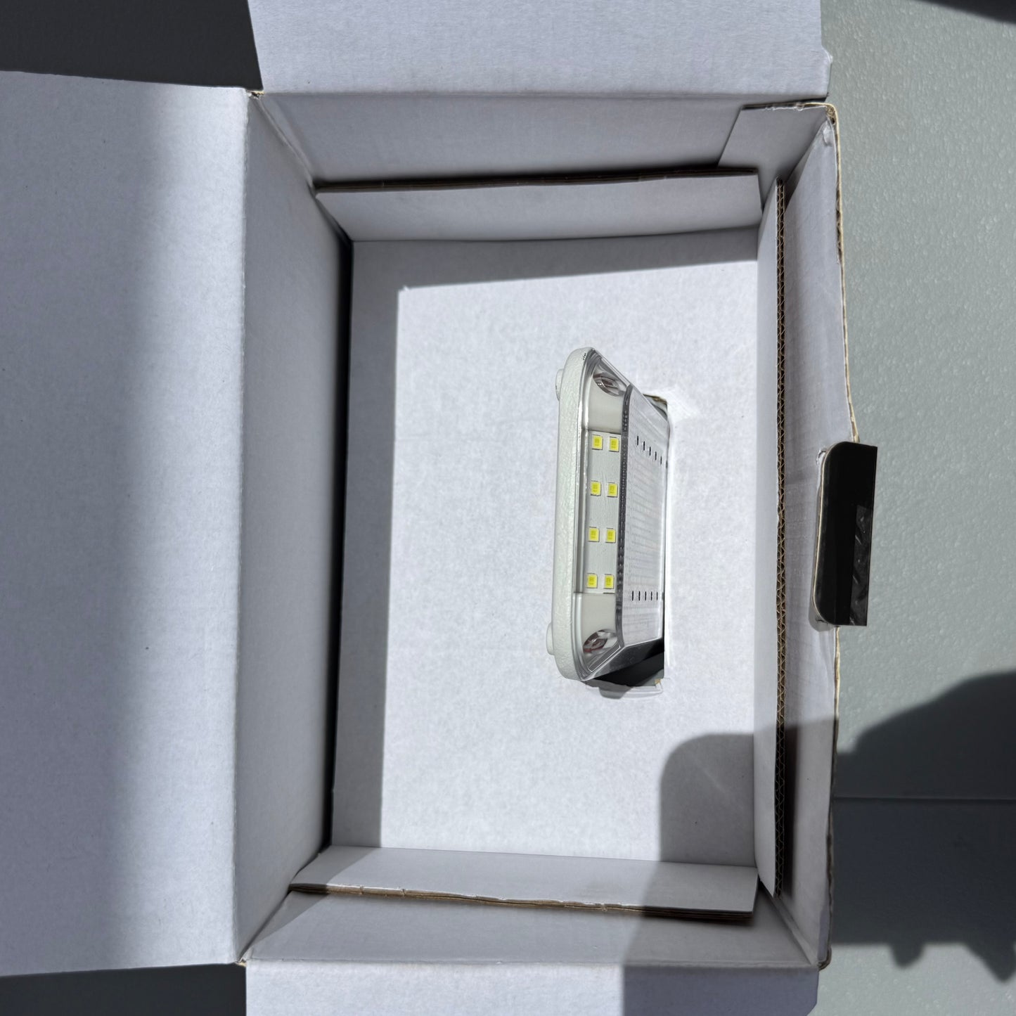 BELL + HOWELL 5500 -Lumens LED Screw-in Ceiling-Mounted Work Light
