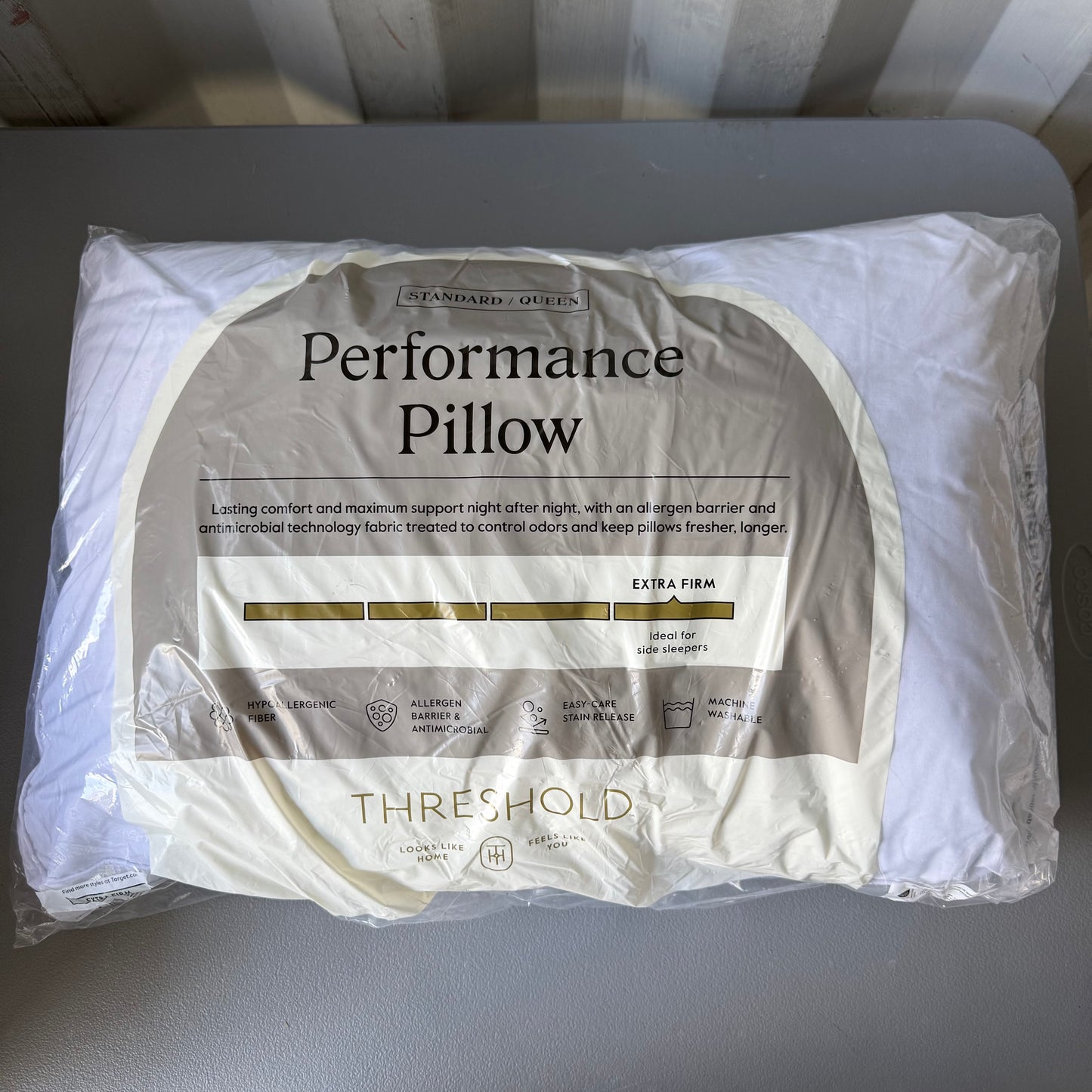Performance Bed Pillow (20in X 28in) Extra Firm Standard/Queen - Threshold