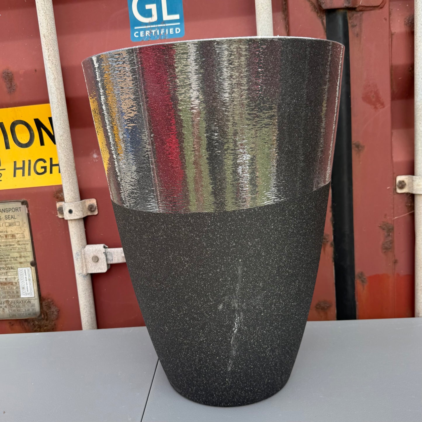 allen + roth Cone 15.28-in W x 15.28-in L x 21.69-in H Black Resin Indoor/Outdoor Planter
