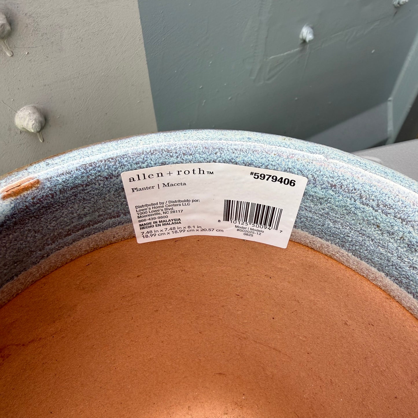 allen + roth Round 7.68-in W x 7.68-in L x 8.3-in H Cloud Nine Glazed Ceramic Indoor/Outdoor Planter
