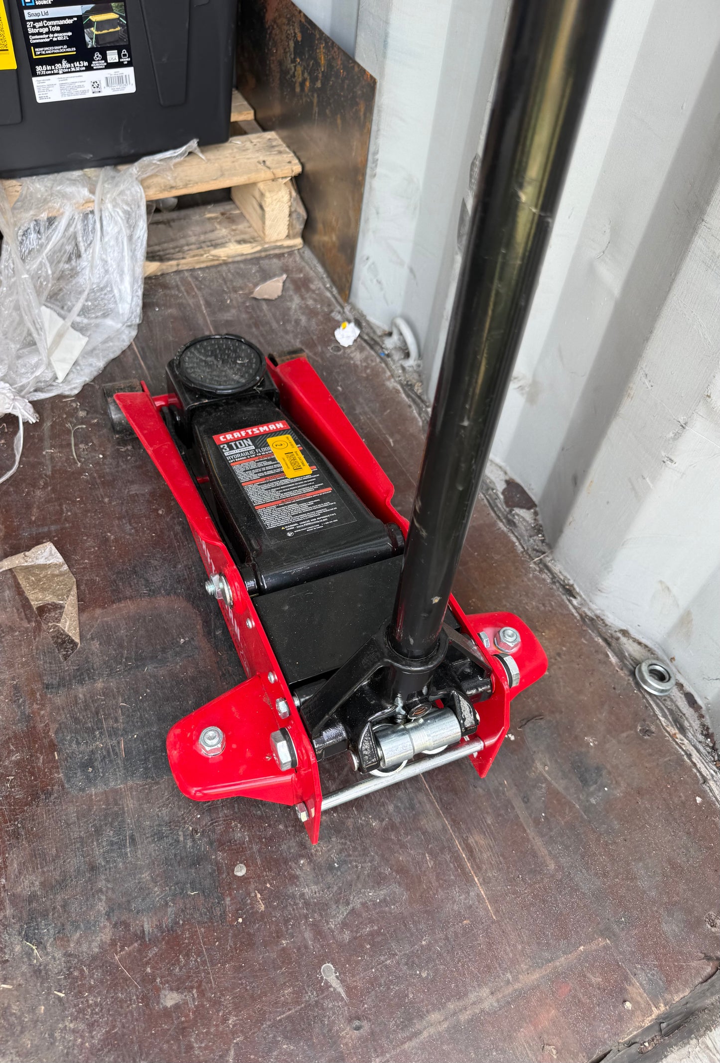 CRAFTSMAN Black 3-Ton Steel Hydraulic Floor Jack