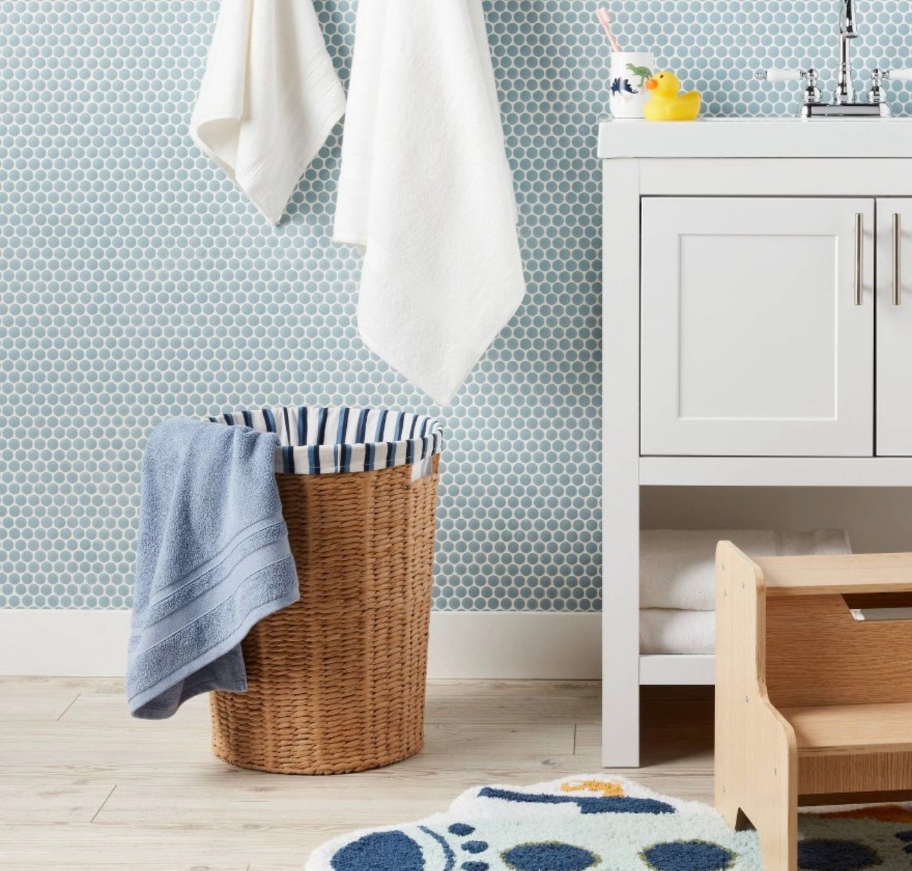 Kids' Woven Hamper with Liner - Pillowfort™