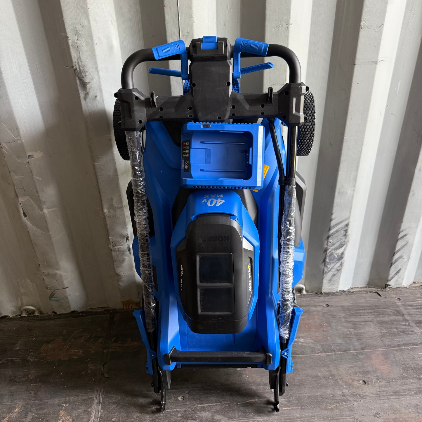 Kobalt 40-volt 21" Battery Self Propelled Lawn Mower (Battery and Charger Included)