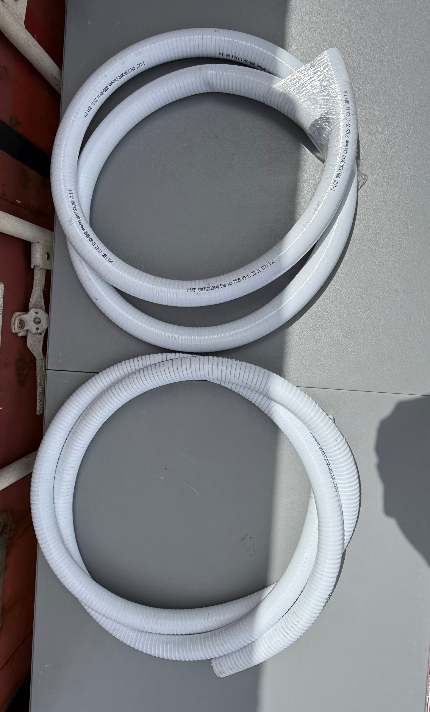 Set of 2 EZ-FLO 1-in ID White PVC Flexible Spa Hoses