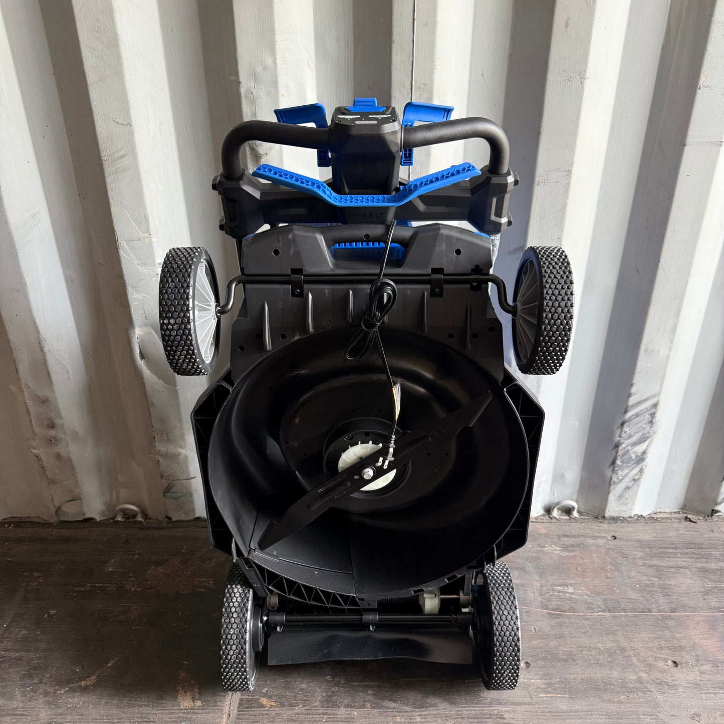 Kobalt 40-volt 21" Battery Self Propelled Lawn Mower (Battery and Charger Included)